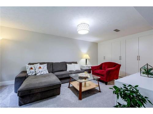 2169 Sunnyvale Drive, Oakville, ON - Indoor Photo Showing Living Room