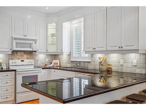 440 Melrose Avenue, Toronto, ON - Indoor Photo Showing Kitchen