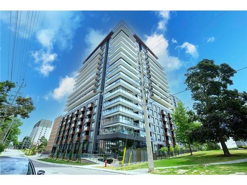 1009-21 Park Street E, Mississauga, ON 