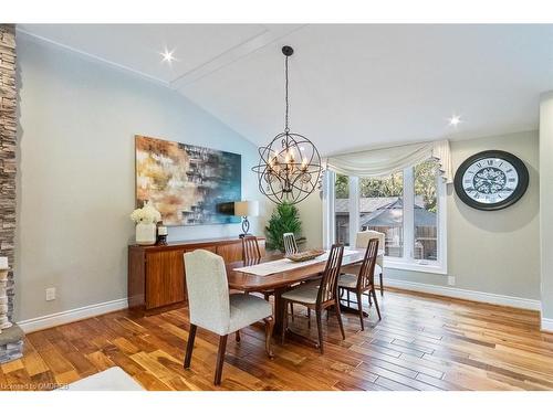 1381 Beemer Avenue, Mississauga, ON - Indoor Photo Showing Dining Room