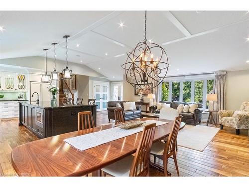 1381 Beemer Avenue, Mississauga, ON - Indoor Photo Showing Dining Room