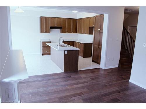 76 Cooke Ave, Brantford, ON - Indoor Photo Showing Kitchen With Double Sink