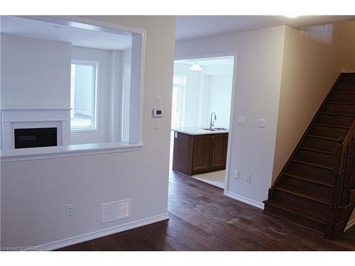 76 Cooke Ave, Brantford, ON - Indoor Photo Showing Other Room