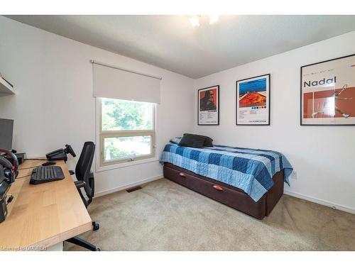 386 Northwood Drive, Oakville, ON - Indoor Photo Showing Bedroom