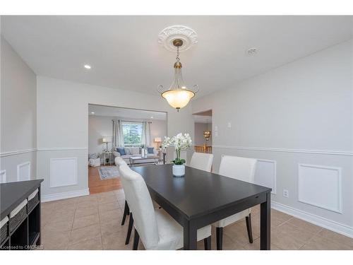 13055 Fourth Line Line, Nassagaweya, ON - Indoor Photo Showing Dining Room