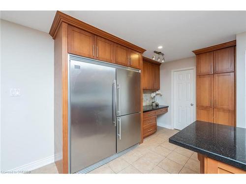 13055 Fourth Line Line, Nassagaweya, ON - Indoor Photo Showing Kitchen