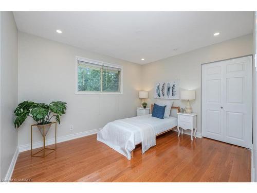 13055 Fourth Line Line, Nassagaweya, ON - Indoor Photo Showing Bedroom