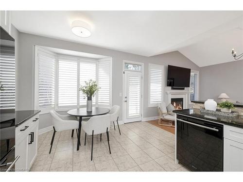 56 Bardoe Crescent, Milton, ON - Indoor Photo Showing Dining Room