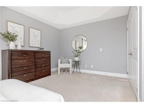 56 Bardoe Crescent, Milton, ON - Indoor Photo Showing Bedroom