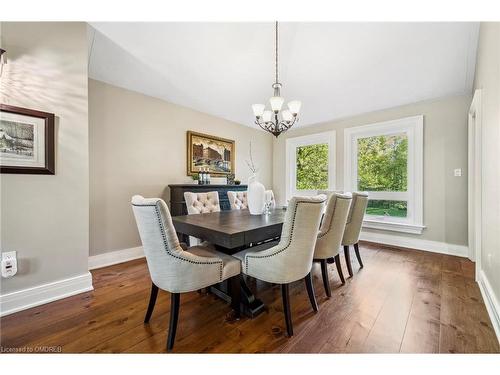 11485 First Line, Milton, ON - Indoor Photo Showing Dining Room