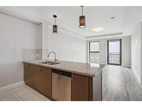 920-118 King Street East Street, Hamilton, ON - Indoor Photo Showing Kitchen With Double Sink