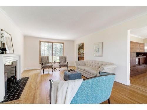 1527 Green Glade, Mississauga, ON - Indoor Photo Showing Living Room With Fireplace