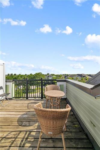 38-2614 Dashwood Drive, Oakville, ON - Outdoor With View