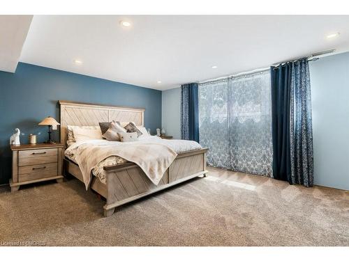 4999 Canborough Road, Wellandport, ON - Indoor Photo Showing Bedroom