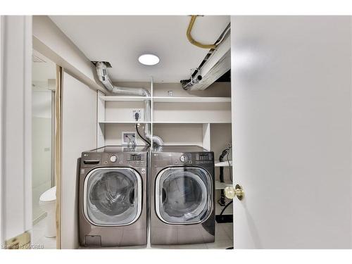 Lower-47 Washington Avenue, Oakville, ON - Indoor Photo Showing Laundry Room