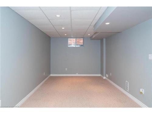 39 Fuller Drive, Guelph, ON - Indoor Photo Showing Other Room