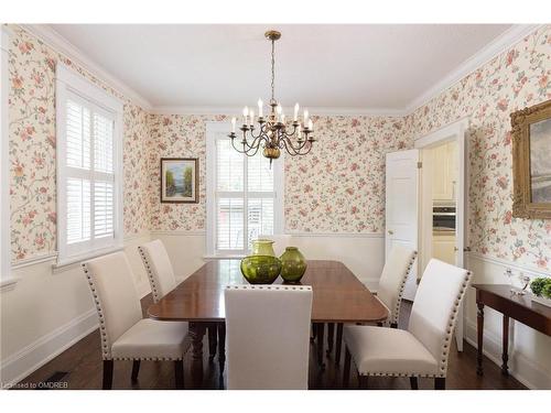 302 William Street, Oakville, ON - Indoor Photo Showing Dining Room