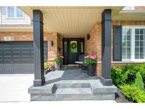 17 Michaela Crescent, Fonthill, ON - Outdoor