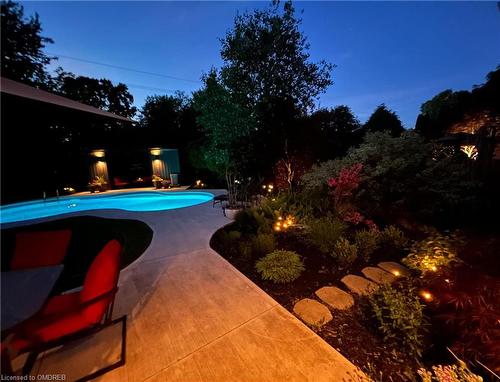 17 Michaela Crescent, Fonthill, ON - Outdoor With In Ground Pool