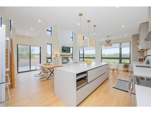 363 Albert Street, Everton, ON - Indoor Photo Showing Kitchen With Upgraded Kitchen