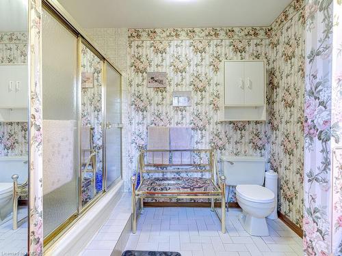 4252 Sugarbush Road, Mississauga, ON - Indoor Photo Showing Bathroom