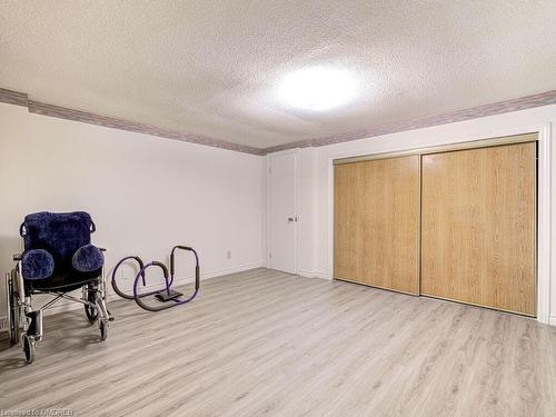 4252 Sugarbush Road, Mississauga, ON - Indoor Photo Showing Other Room