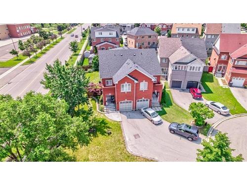 394 Stonetree Court, Mississauga, ON - Outdoor With Deck Patio Veranda With Facade