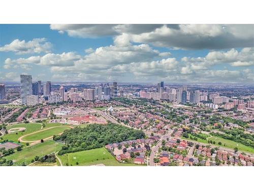 394 Stonetree Court, Mississauga, ON - Outdoor With View