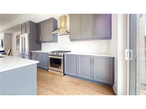 4-117 Sladden Court, Thornbury, ON - Indoor Photo Showing Kitchen