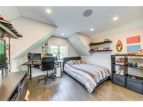 1386 Willowdown Road, Oakville, ON - Indoor Photo Showing Bedroom