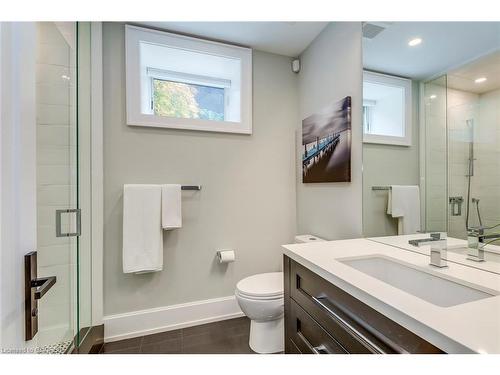 1386 Willowdown Road, Oakville, ON - Indoor Photo Showing Bathroom