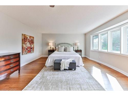 1688 Glenvista Drive, Oakville, ON - Indoor Photo Showing Bedroom