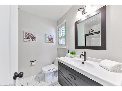 1688 Glenvista Drive, Oakville, ON - Indoor Photo Showing Bathroom