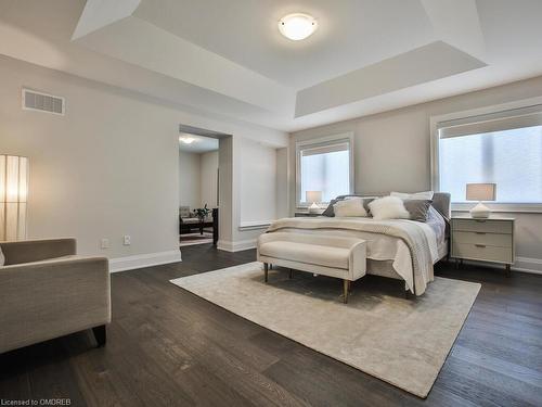 2302 Hyacinth Crescent, Oakville, ON - Indoor Photo Showing Bedroom