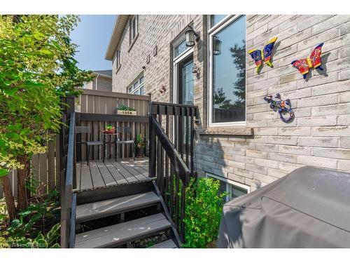 3004 Richview Boulevard, Oakville, ON - Outdoor