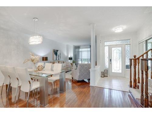 3004 Richview Boulevard, Oakville, ON - Indoor Photo Showing Dining Room