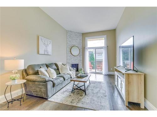 2362 Sinclair Circle, Burlington, ON - Indoor Photo Showing Living Room With Fireplace