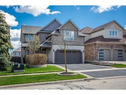 2936 Castlebridge Drive  Mississauga, ON L5M 5T4