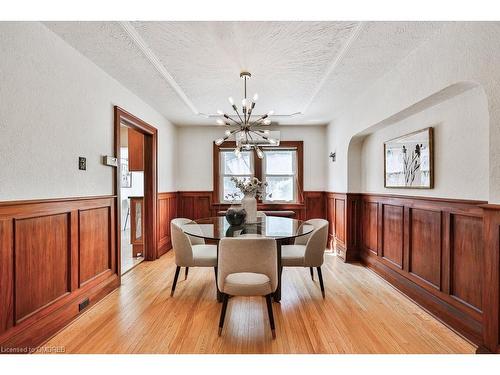 161 Chaplin Crescent, Toronto, ON - Indoor Photo Showing Dining Room