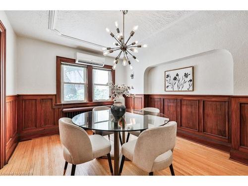 161 Chaplin Crescent, Toronto, ON - Indoor Photo Showing Dining Room