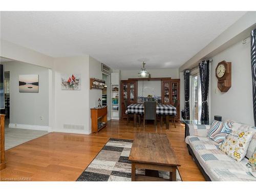 76 John Street, Georgetown, ON - Indoor Photo Showing Living Room