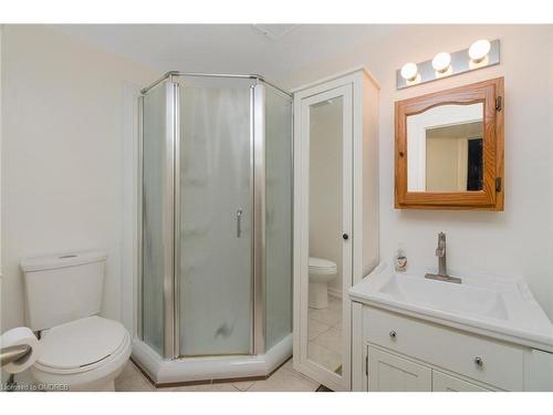 76 John Street, Georgetown, ON - Indoor Photo Showing Bathroom