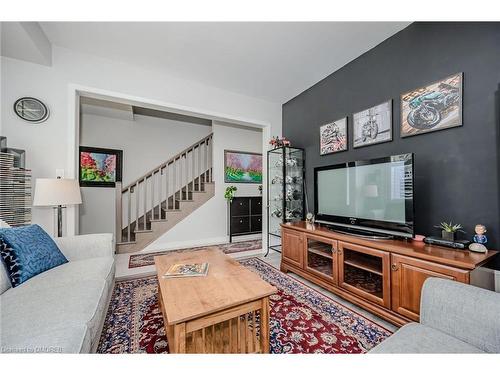 123 Stork Street, Oakville, ON - Indoor Photo Showing Living Room