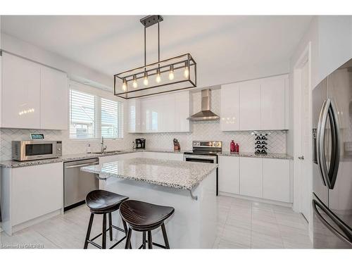 123 Stork Street, Oakville, ON - Indoor Photo Showing Kitchen With Stainless Steel Kitchen With Upgraded Kitchen