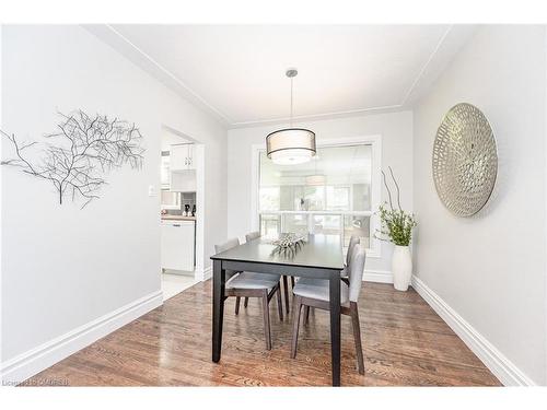 388 Appleby Line, Burlington, ON - Indoor Photo Showing Dining Room