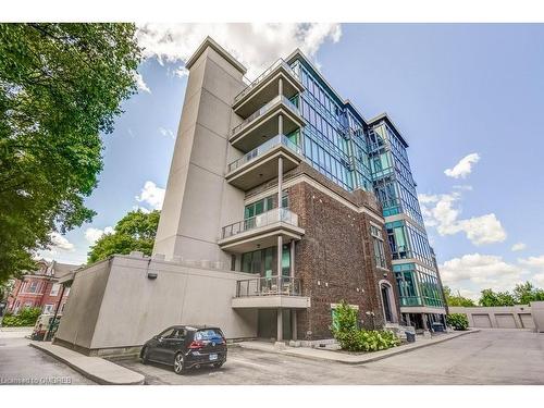 401-50 Murray Street W, Hamilton, ON - Outdoor