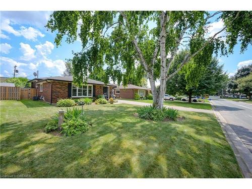 905 Cloverleaf Drive, Burlington, ON - Outdoor