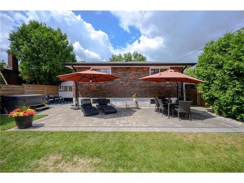 905 Cloverleaf Drive, Burlington, ON - Outdoor