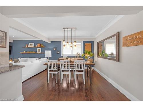 905 Cloverleaf Drive, Burlington, ON - Indoor Photo Showing Dining Room