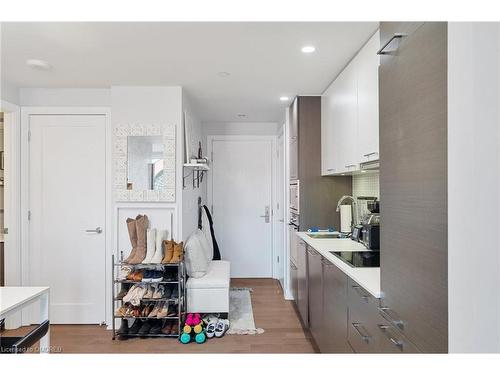 815-55 Front Street E, Toronto, ON - Indoor Photo Showing Kitchen